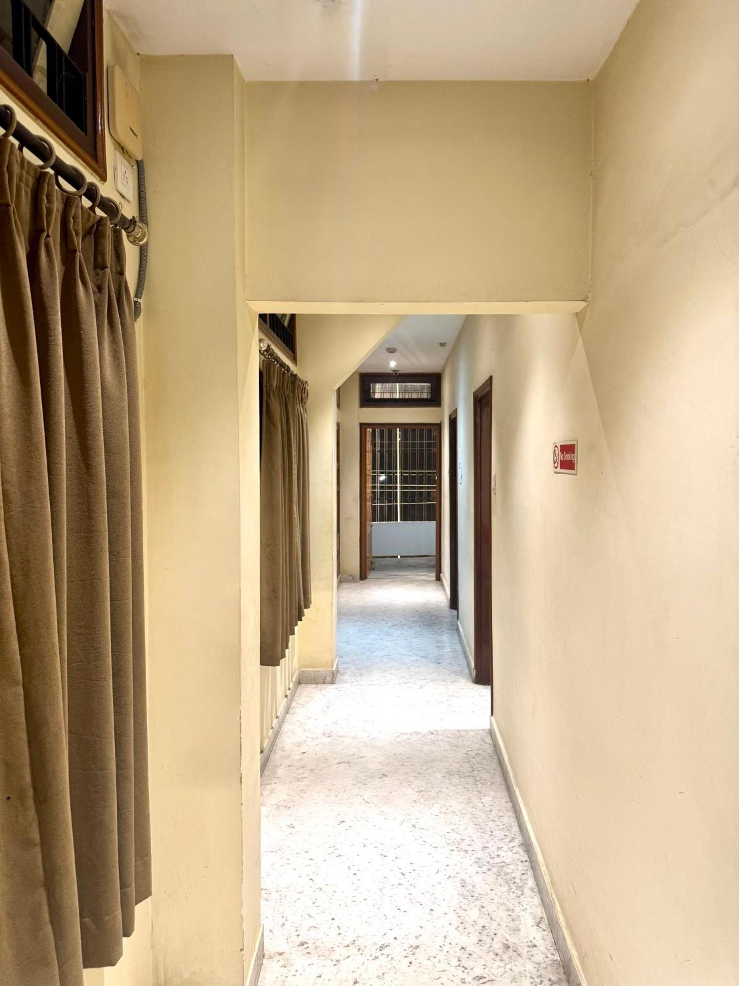 Hotel B K R גווהטי מראה חיצוני תמונה